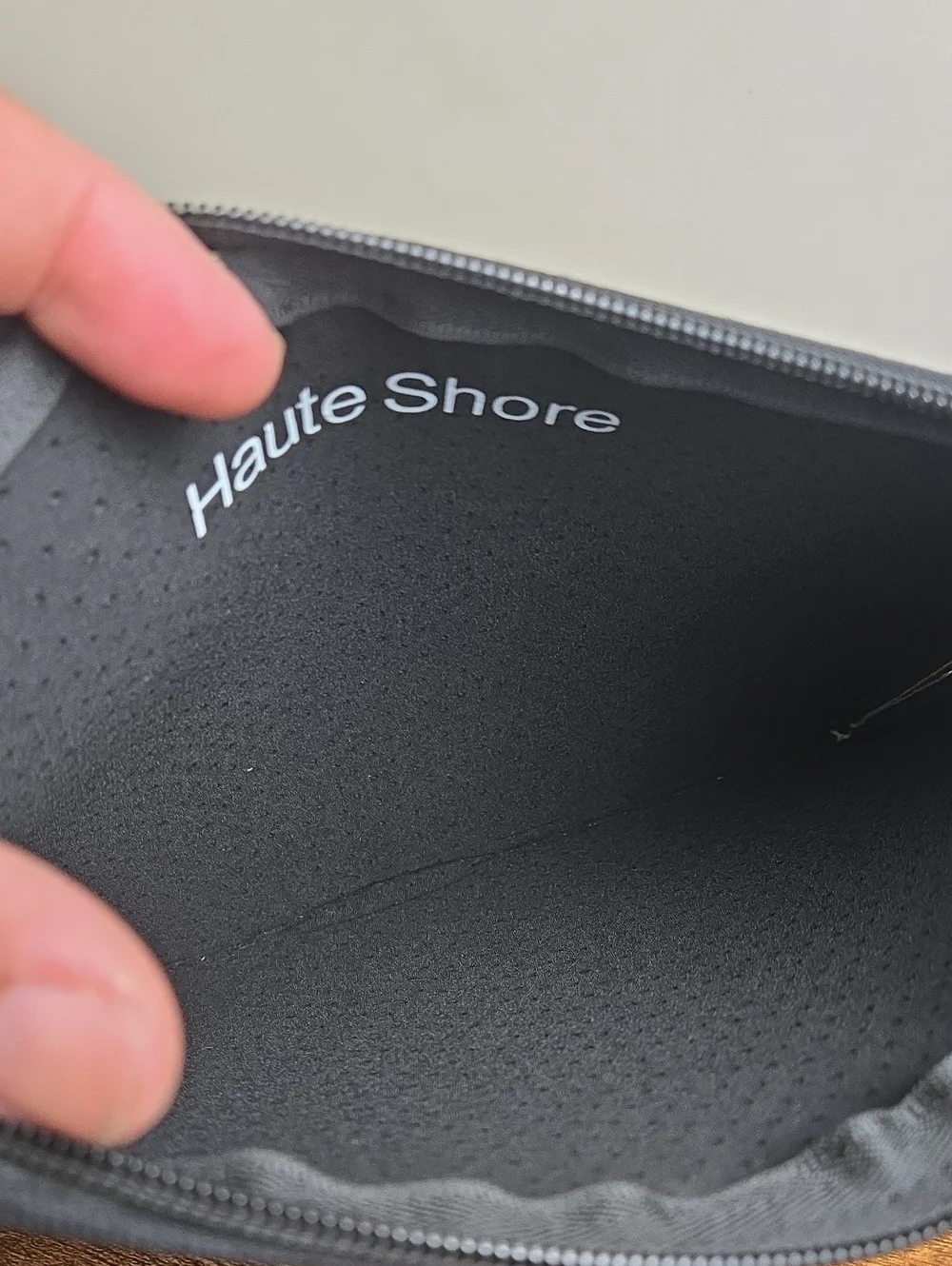 HAUTE SHORE great carrying
